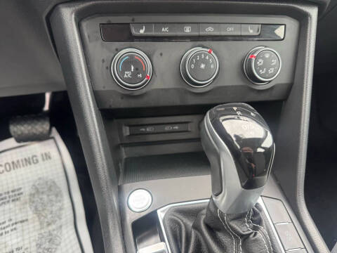 2022 Volkswagen Taos S 4Motion