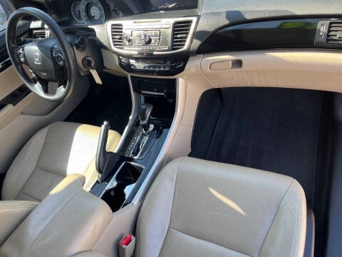 2016 Honda Accord LX