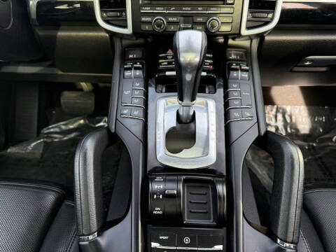 2016 Porsche Cayenne