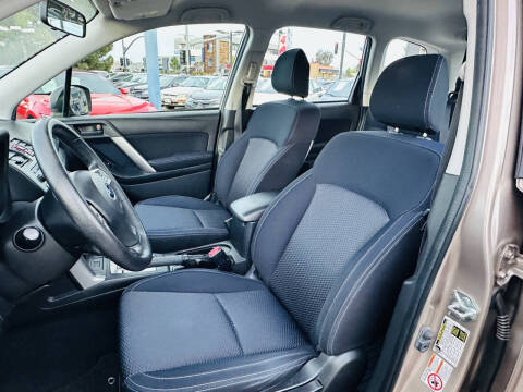 2015 Subaru Forester 2.5i