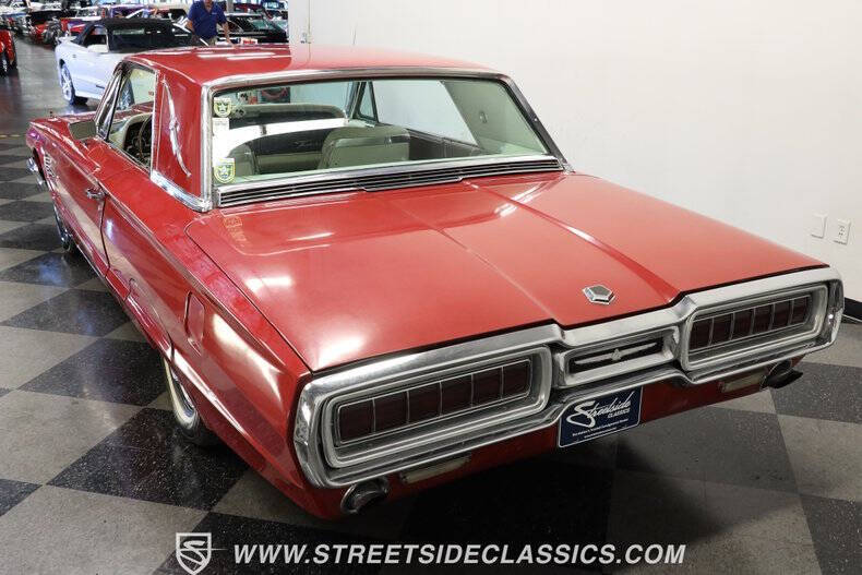 1965 Ford Thunderbird