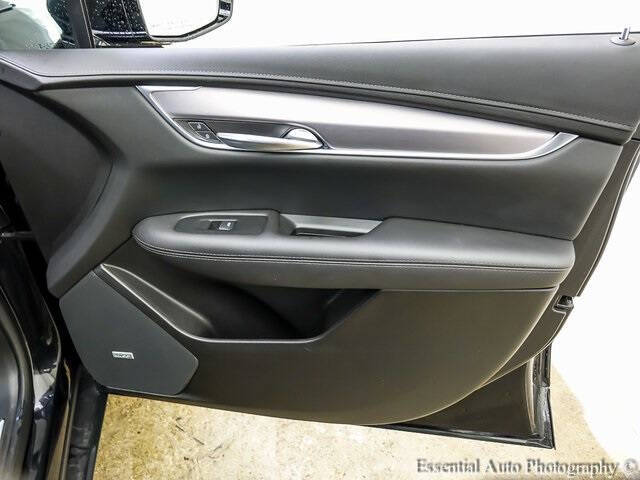 2023 Cadillac XT5 Luxury