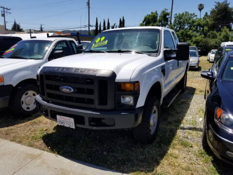 2009 Ford F-250 Super Duty for sale at SAVALAN AUTO SALES in Gilroy CA
