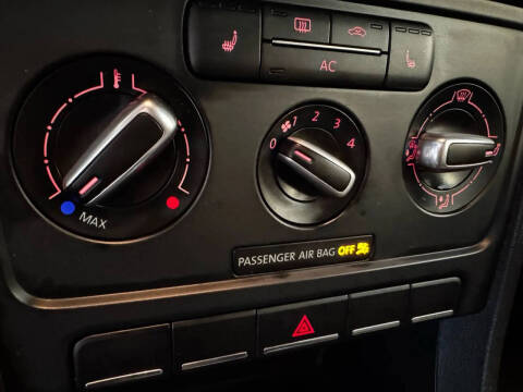 2012 Volkswagen Beetle