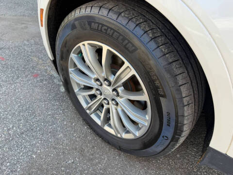 2018 Cadillac XT5 Luxury