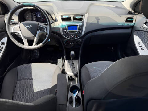 2014 Hyundai Accent GS