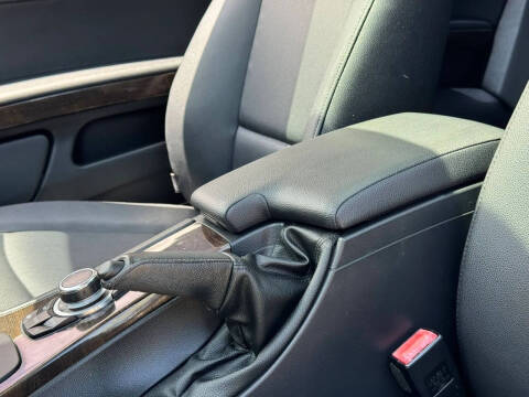 2012 BMW 3 Series