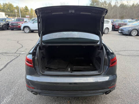 2017 Audi A4 2.0T quattro Premium Plus