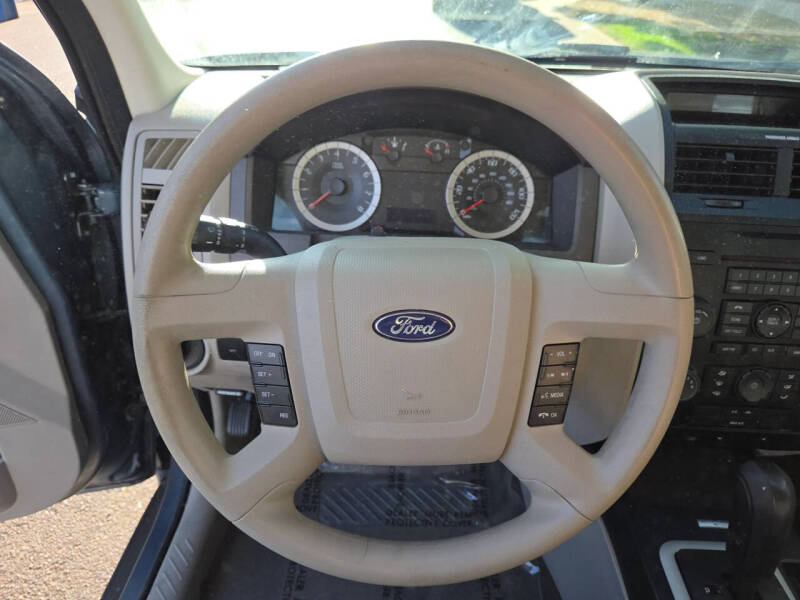 2011 Ford Escape XLS