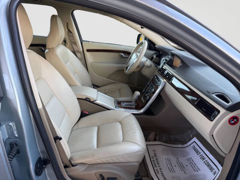 2012 Volvo XC70