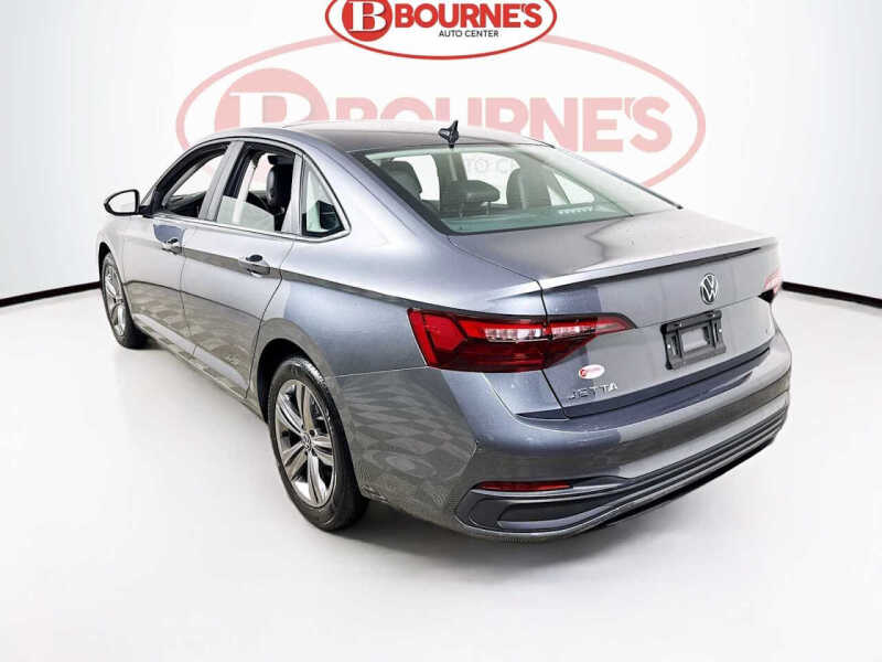 2022 Volkswagen Jetta SE