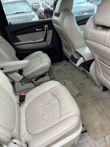 2011 GMC Acadia Denali