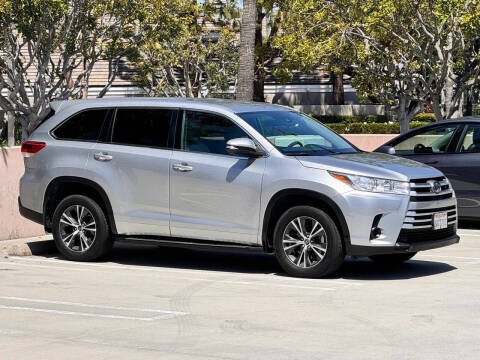 2018 Toyota Highlander Hybrid LE