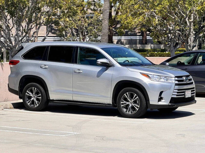 2018 Toyota Highlander Hybrid LE