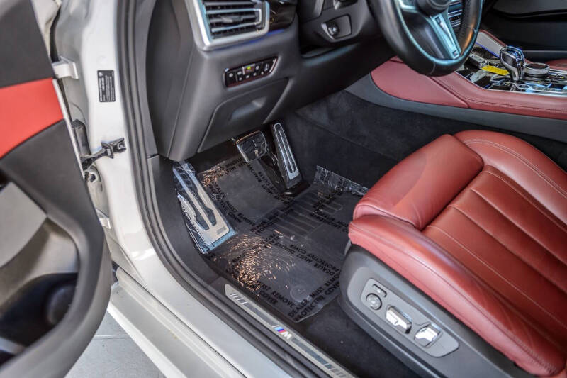 2021 BMW X6 xDrive40i