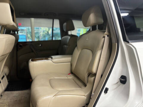 2012 Infiniti QX56