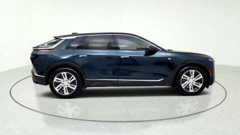 2024 Cadillac LYRIQ Tech