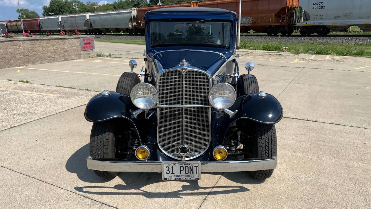 1931 Pontiac 401 Sedan 11
