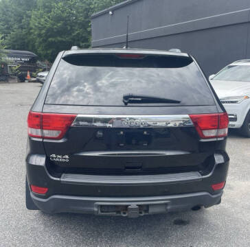 2011 Jeep Grand Cherokee Laredo