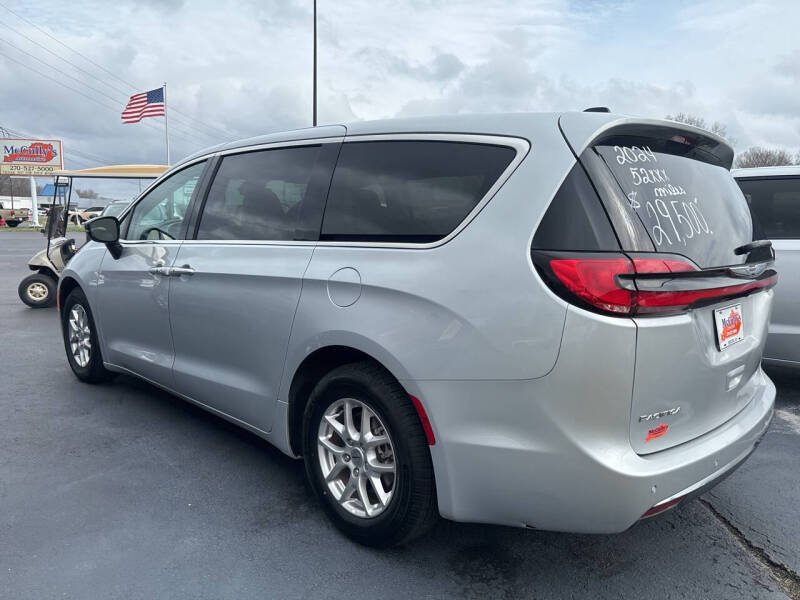 2024 Chrysler Pacifica Touring L