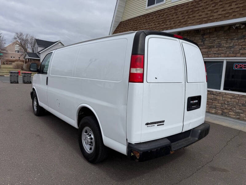2015 Chevrolet Express 2500