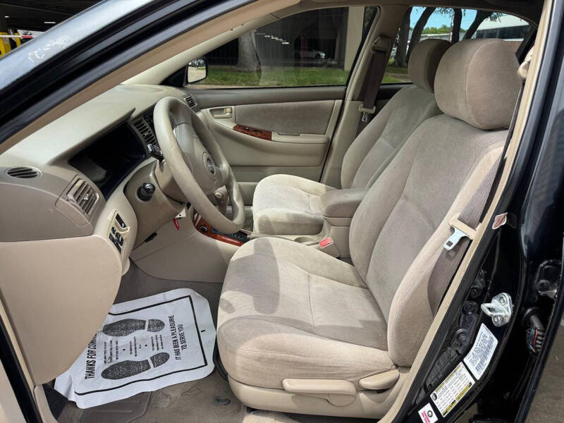 2006 Toyota Corolla LE