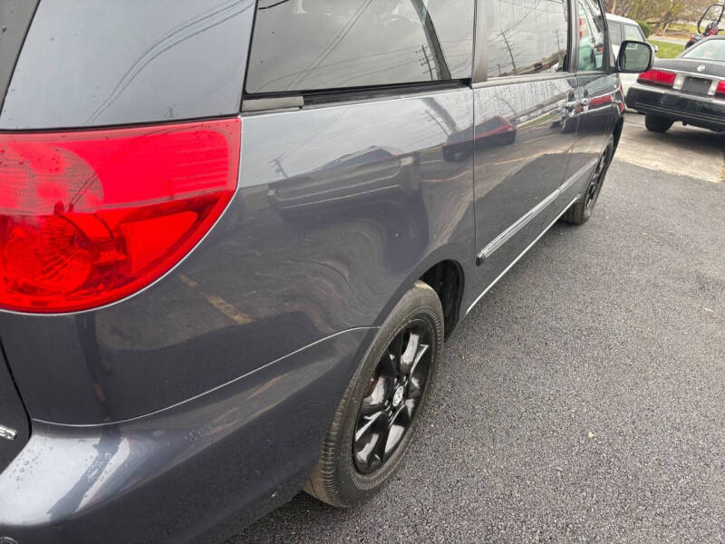 2006 Toyota Sienna XLE Limited 7 Passenger