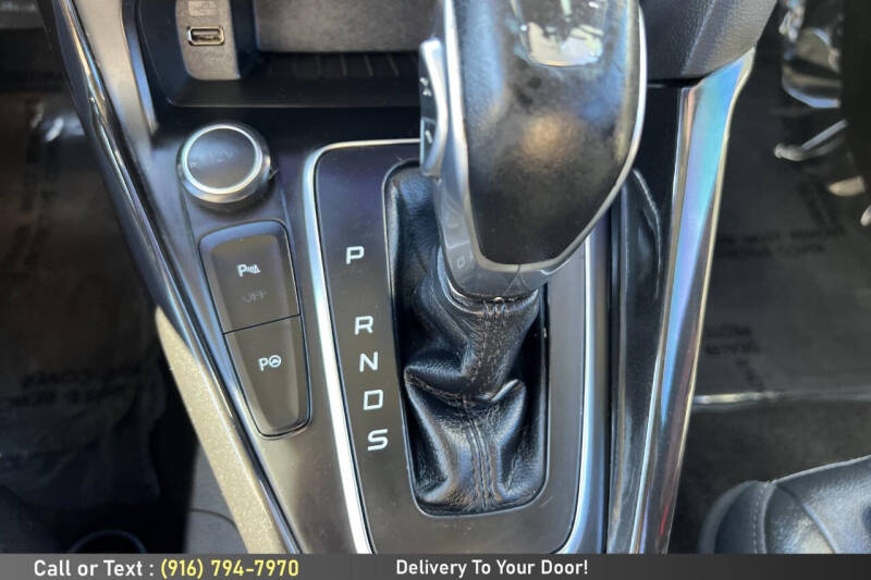 2016 Ford Focus Titanium