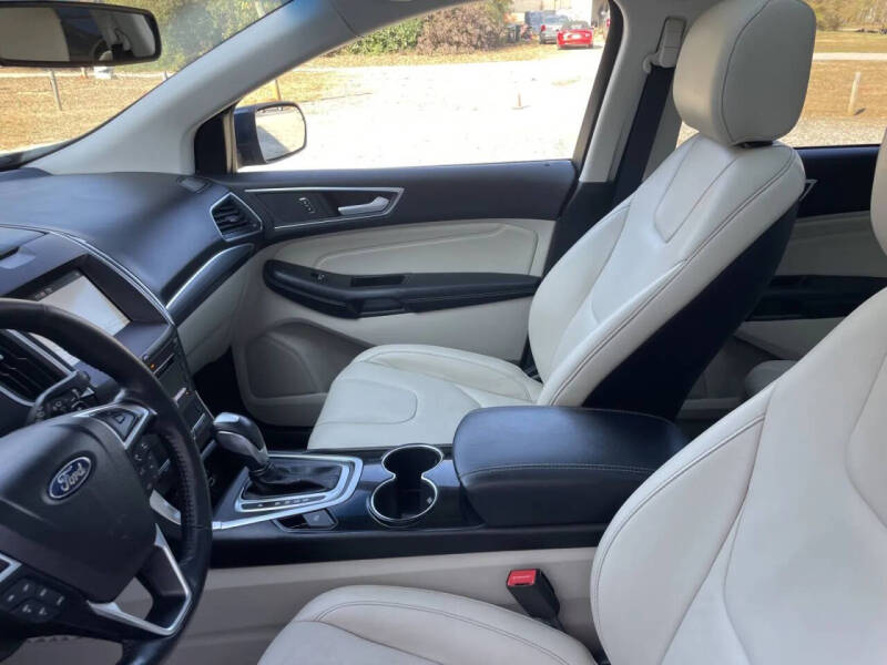 2017 Ford Edge Titanium