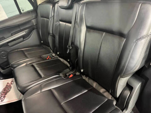 2023 Ford Expedition MAX XLT