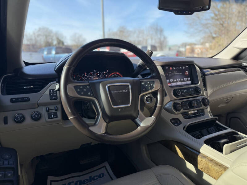 2016 GMC Yukon XL Denali