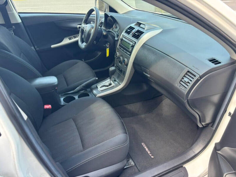 2012 Toyota Corolla
