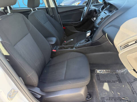 2015 Ford Focus SE