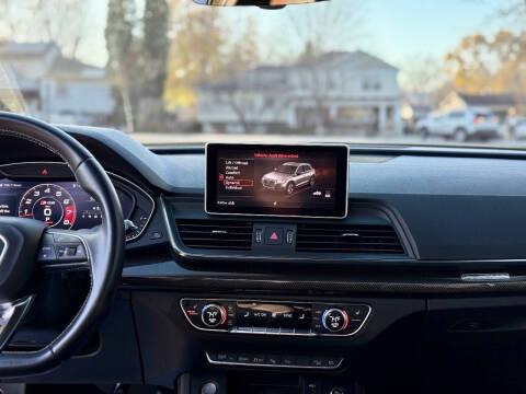 2019 Audi SQ5 3.0T quattro Prestige