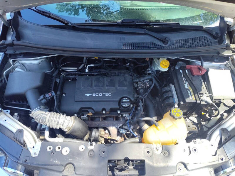 2016 Chevrolet Sonic LT Auto