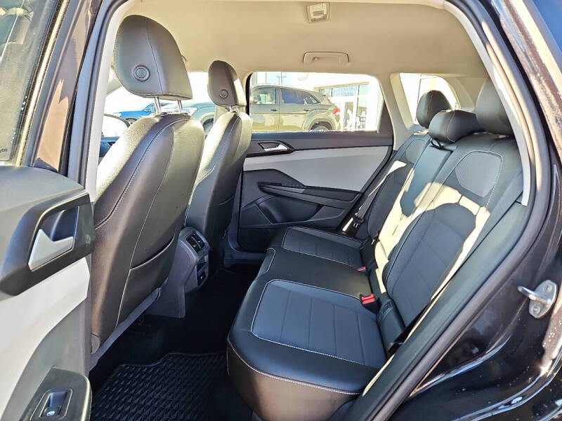 2023 Volkswagen Taos SE