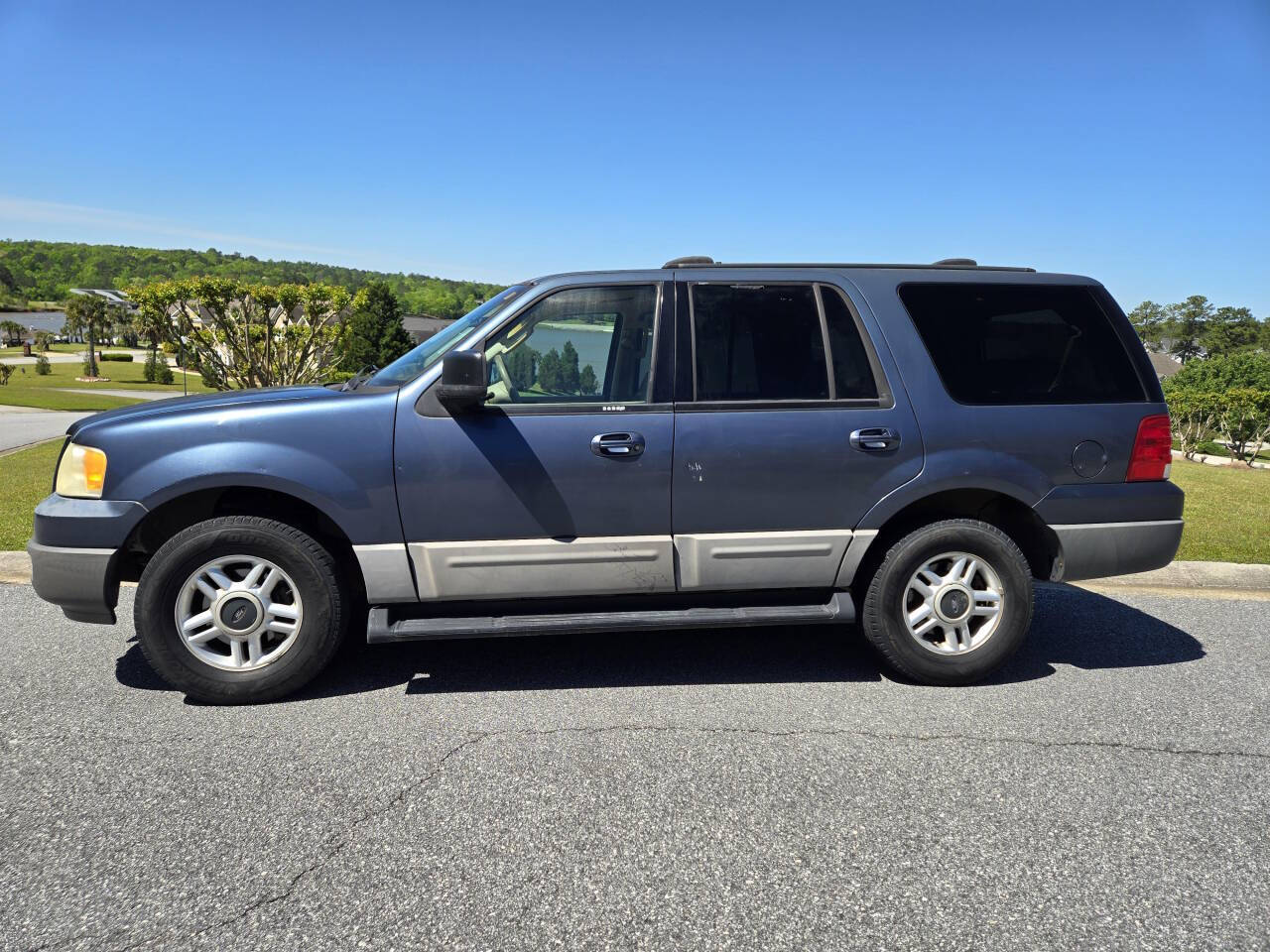 2003 Ford Expedition for sale at Connected Auto Group in Macon, GA