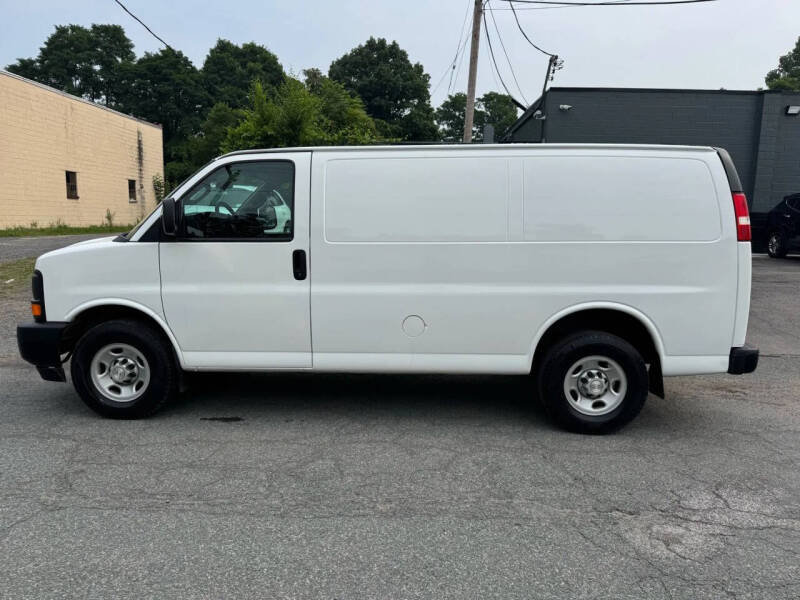 2017 Chevrolet Express 2500