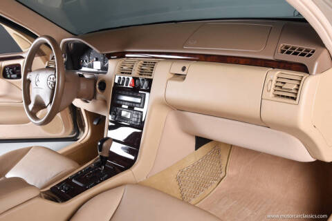 2001 Mercedes-Benz E-Class E 320