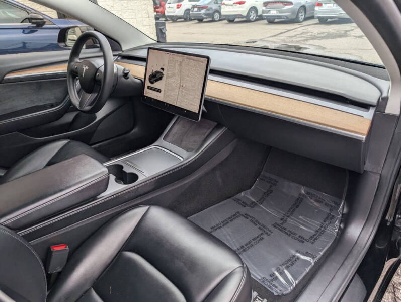 2022 Tesla Model 3 Long Range
