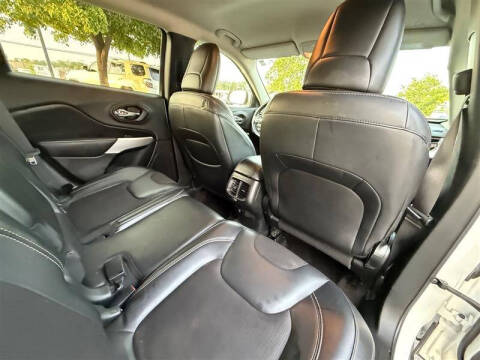 2018 Jeep Cherokee Latitude Plus