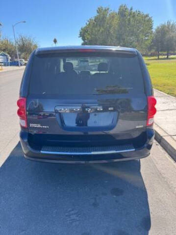 2015 Dodge Grand Caravan SE