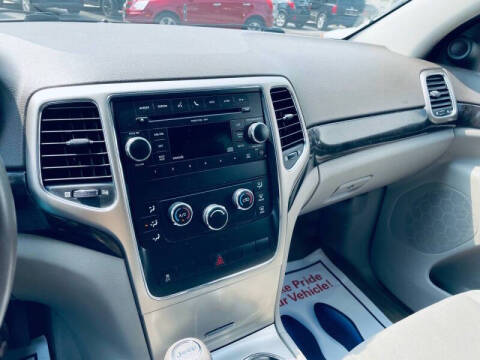 2011 Jeep Grand Cherokee Laredo X