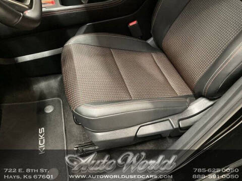 2025 Nissan Kicks SR