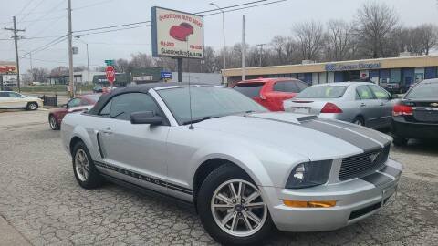 2005 Ford Mustang for sale at GLADSTONE AUTO SALES    GUARANTEED CREDIT APPROVAL in Gladstone MO