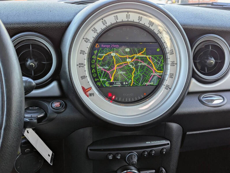 2013 MINI Hardtop Cooper