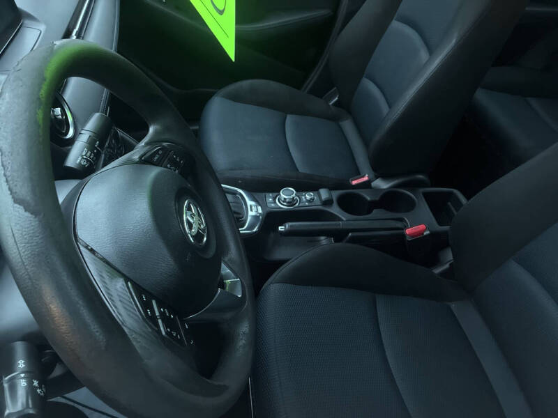 2017 Toyota Yaris iA