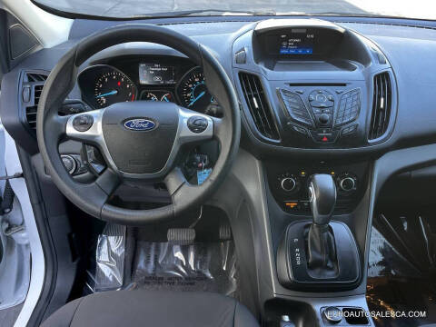 2016 Ford Escape S