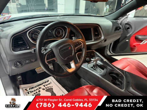 2015 Dodge Challenger SXT Plus