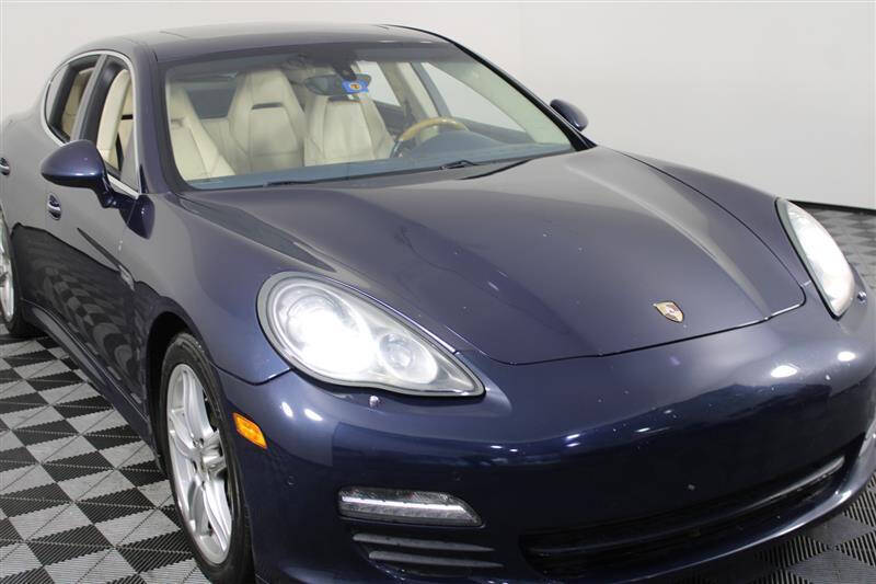 2011 Porsche Panamera